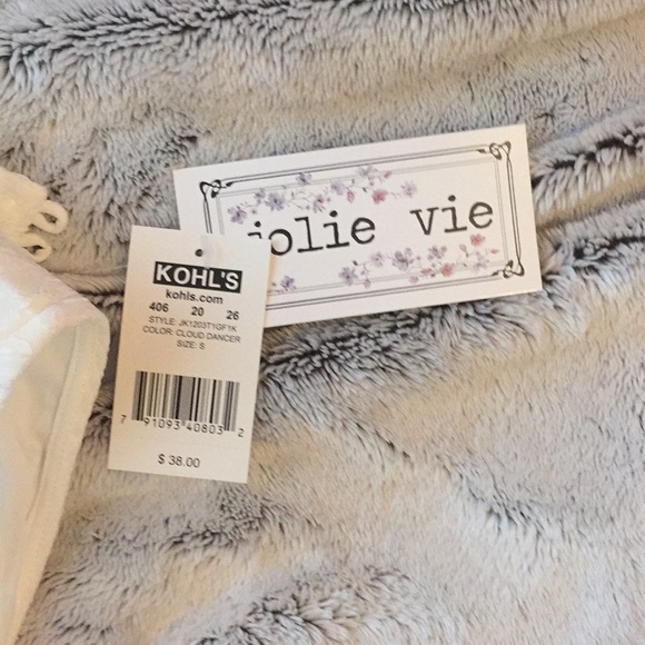 Jolie Vie top - Picture 2 of 3